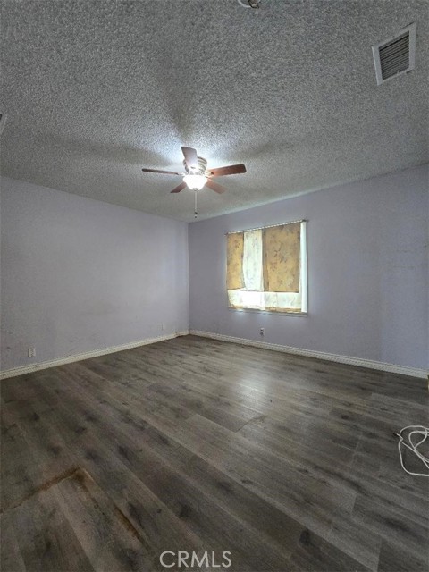 Detail Gallery Image 6 of 13 For 12007 Highdale St, Norwalk,  CA 90650 - 2 Beds | 1 Baths