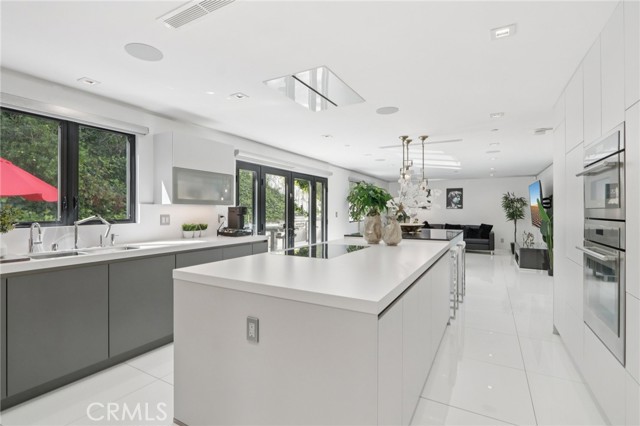 Detail Gallery Image 23 of 73 For 23670 Park Andorra, Calabasas,  CA 91302 - 4 Beds | 4/1 Baths