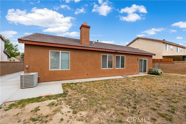 Detail Gallery Image 31 of 35 For 44011 Camellia St, Lancaster,  CA 93535 - 4 Beds | 2 Baths