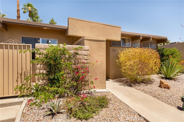 Image 3 for 759  E Louise DR