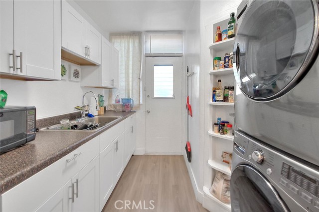 1752 1746 Lucretia Avenue, Los Angeles CA: https://media.crmls.org/medias/94f800ab-09e4-4746-abfb-17cb13315614.jpg