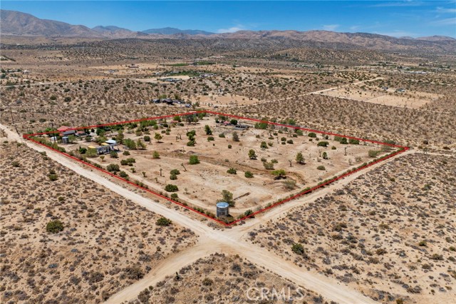 33403 111th Street, Littlerock CA: https://media.crmls.org/medias/94f81e7c-ef6b-4d0f-9fad-42d7b1f6eb0b.jpg