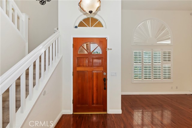 Detail Gallery Image 5 of 33 For 22509 Silver Dollar St, Corona,  CA 92883 - 3 Beds | 2/1 Baths