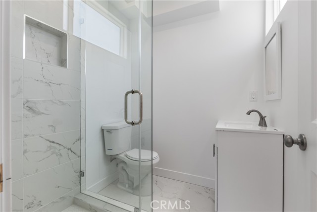 623 Orange Grove Avenue, Glendale CA: https://media.crmls.org/medias/94f8cafe-31a2-4d6f-814c-c1bc4925f28e.jpg