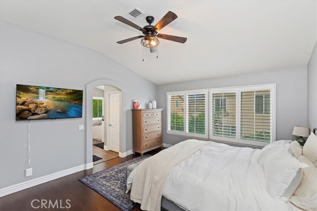 7416 Mayfield Street, Eastvale CA: https://media.crmls.org/medias/94f92504-21ff-43c6-8bde-ec1c13116b32.jpg