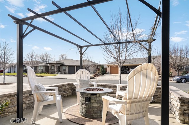 Detail Gallery Image 3 of 50 For 3484 Peerless Ln, Chico,  CA 95973 - 3 Beds | 2 Baths