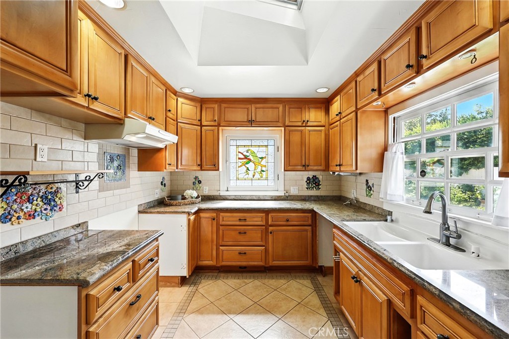 MLS #MB25152478 img 19