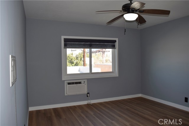 Detail Gallery Image 20 of 30 For 21317 Costanso St, Woodland Hills,  CA 91364 - 1 Beds | 1 Baths