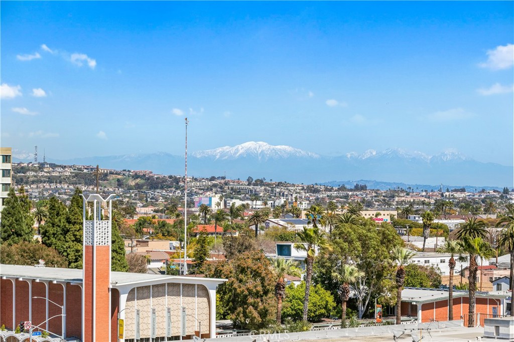 https://media.crmls.org/medias/94faacf9-9050-4620-9582-3adcda6a61ed.jpg?preset=X-Large