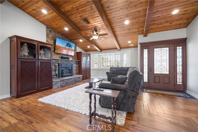 Detail Gallery Image 8 of 44 For 4822 W Avenue M12, Lancaster,  CA 93536 - 4 Beds | 2 Baths