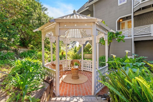 Detail Gallery Image 34 of 40 For 590 Diamond Street, Laguna Beach,  CA 92651 - 5 Beds | 4/1 Baths