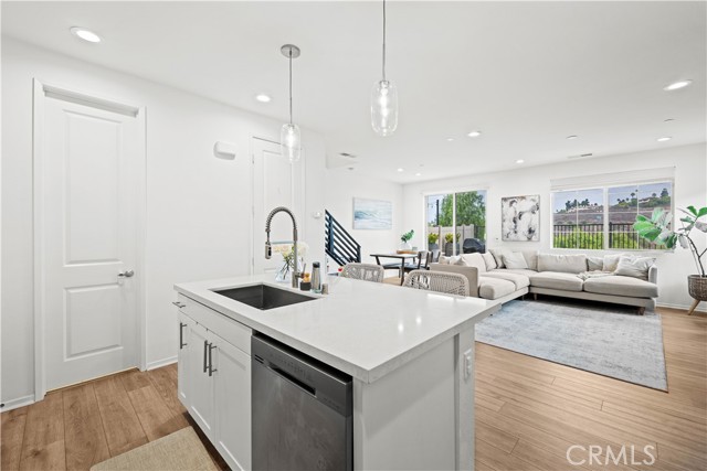 Detail Gallery Image 10 of 67 For 3145 Telaga Rd, Carlsbad,  CA 92010 - 3 Beds | 2/1 Baths