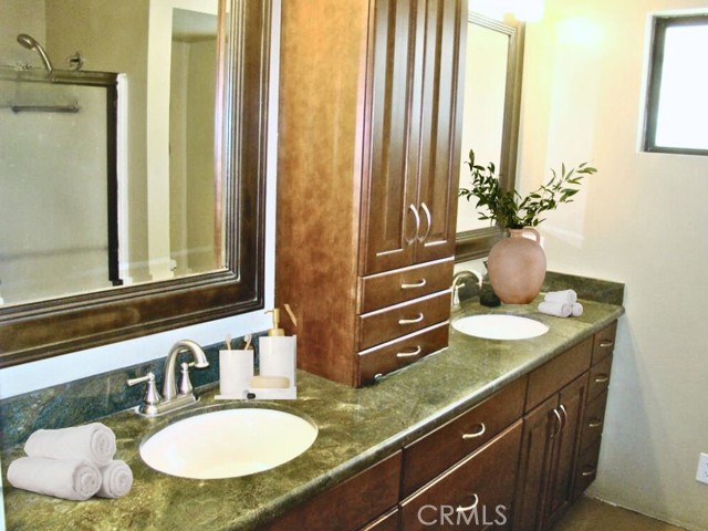 Detail Gallery Image 3 of 11 For 40310 Beaver Ave, Aguanga,  CA 92536 - 3 Beds | 2/1 Baths