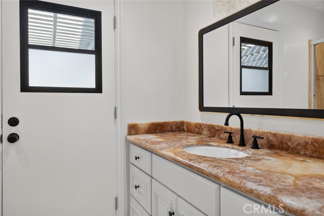 Detail Gallery Image 14 of 27 For 1865 N Garland, Anaheim,  CA 92807 - 3 Beds | 2 Baths