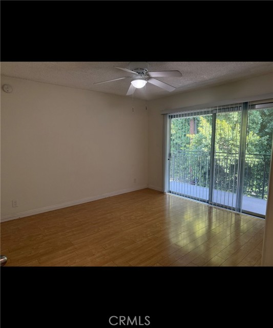 Detail Gallery Image 8 of 12 For 6134 Hazeltine Ave #6,  Van Nuys,  CA 91401 - 2 Beds | 1 Baths