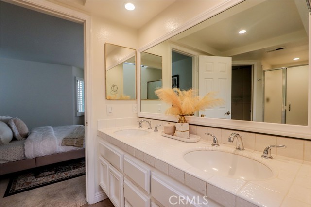 Detail Gallery Image 14 of 33 For 326 La Jolla St, Long Beach,  CA 90803 - 3 Beds | 2/1 Baths