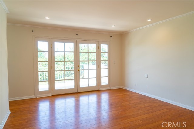 Detail Gallery Image 20 of 39 For 24060 Hatteras St, Woodland Hills,  CA 91367 - 5 Beds | 5 Baths