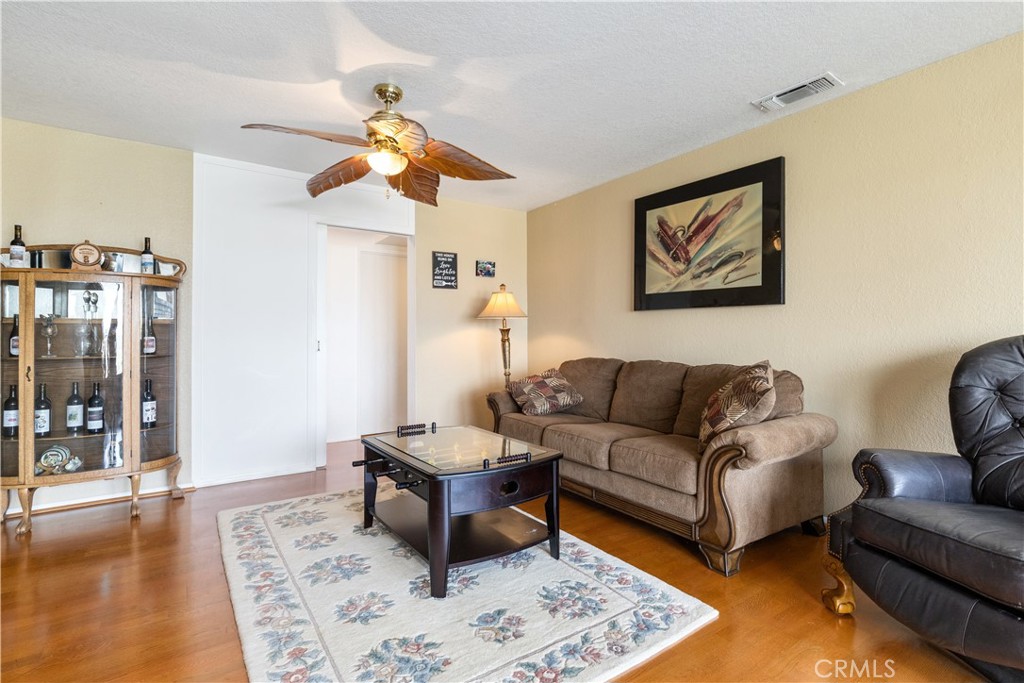 940 Walnut Drive