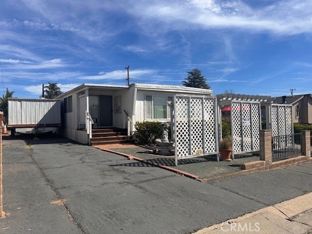 Detail Gallery Image 5 of 6 For 379 Mars Ct, Nipomo,  CA 93444 - 2 Beds | 2 Baths