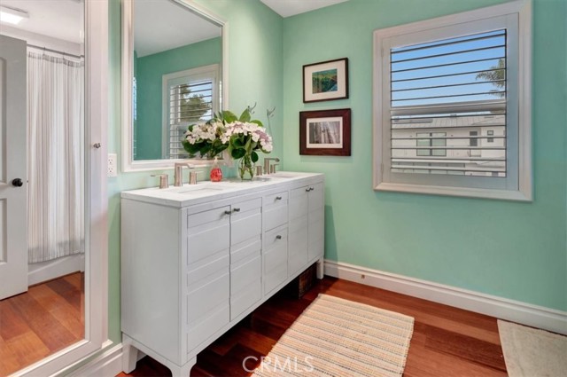 Detail Gallery Image 22 of 30 For 2501 Margaret Dr, Newport Beach,  CA 92663 - 5 Beds | 3/1 Baths