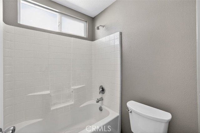 Detail Gallery Image 18 of 37 For 15177 Brucite Rd, Victorville,  CA 92394 - 4 Beds | 3 Baths