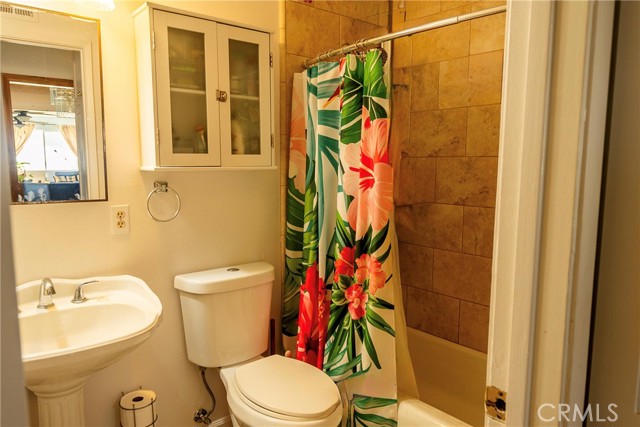 Detail Gallery Image 9 of 24 For 1208 Glines Ave, Santa Maria,  CA 93455 - 5 Beds | 2 Baths
