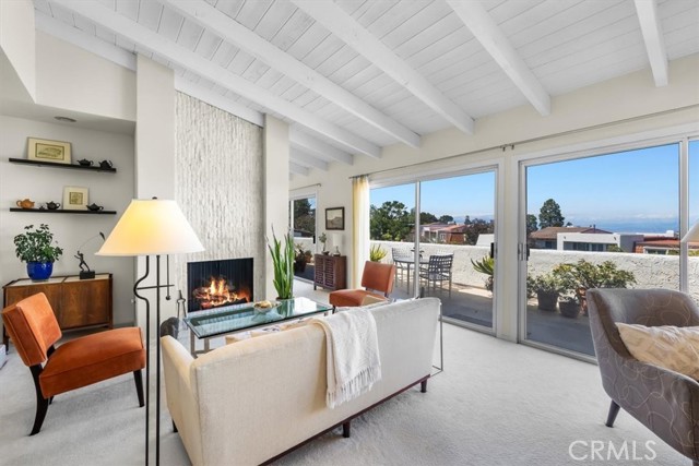 47 Sycamore Lane, Rolling Hills Estates, California 90274, 2 Bedrooms Bedrooms, ,2 BathroomsBathrooms,Residential,Sold,Sycamore,SB23073393