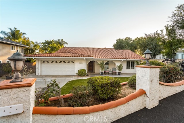 Detail Gallery Image 5 of 45 For 18102 Hutchings Dr, Yorba Linda,  CA 92886 - 3 Beds | 2 Baths