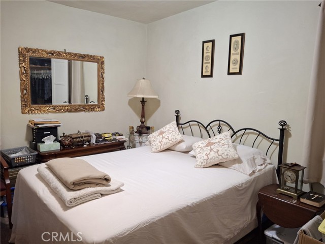Detail Gallery Image 13 of 20 For 1346 W Century, Los Angeles,  CA 90044 - 2 Beds | 1 Baths