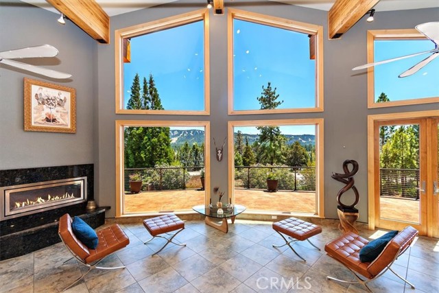 Detail Gallery Image 11 of 50 For 41611 St Hwy 38, Big Bear Lake,  CA 92333 - 4 Beds | 3/1 Baths