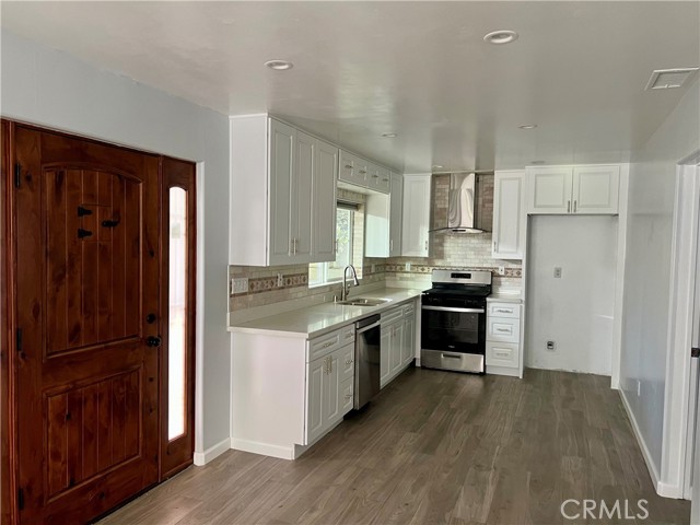 Front Image Thumbnail for CRSR25256977