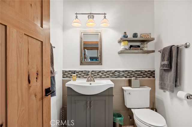 33003 Juniper Lane, Green Valley Lake CA: https://media.crmls.org/medias/9506364e-73df-47af-8956-98f5489b3ef0.jpg