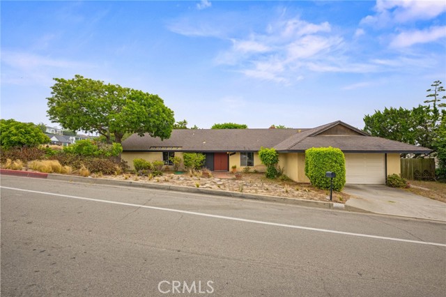 2795 Temple Hills Drive, Laguna Beach CA: https://media.crmls.org/medias/95069f4a-136c-49b3-9ff4-ee1ef88c9bfe.jpg