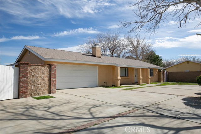 Detail Gallery Image 4 of 24 For 40182 179th, Lake Los Angeles,  CA 93591 - 3 Beds | 2 Baths