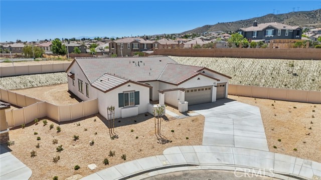 41810 Castello Lane, Palmdale CA: https://media.crmls.org/medias/950789a7-df62-4ba0-9769-3ab63f4ff2aa.jpg