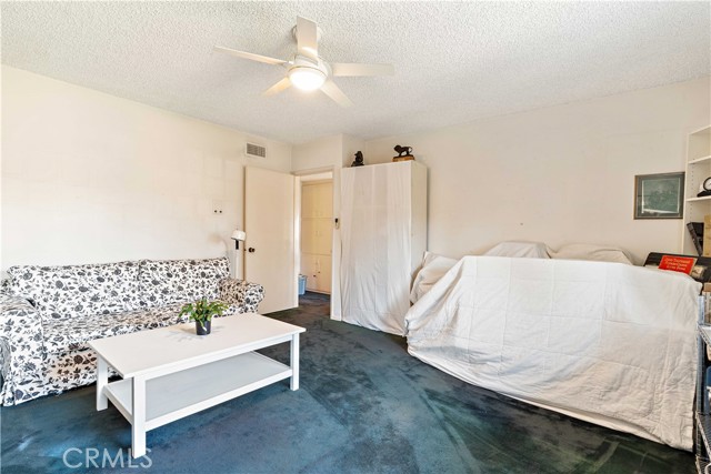 Detail Gallery Image 22 of 42 For 11944 Briarvale, Studio City,  CA 91604 - 5 Beds | 4 Baths