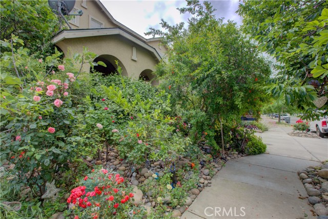 Detail Gallery Image 5 of 24 For 4374 Briggs Ln, Merced,  CA 95348 - 3 Beds | 2/1 Baths