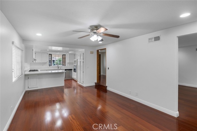 8262 Suffield Street, La Palma CA: https://media.crmls.org/medias/9507cb44-3e8e-4395-b710-399c9baece34.jpg