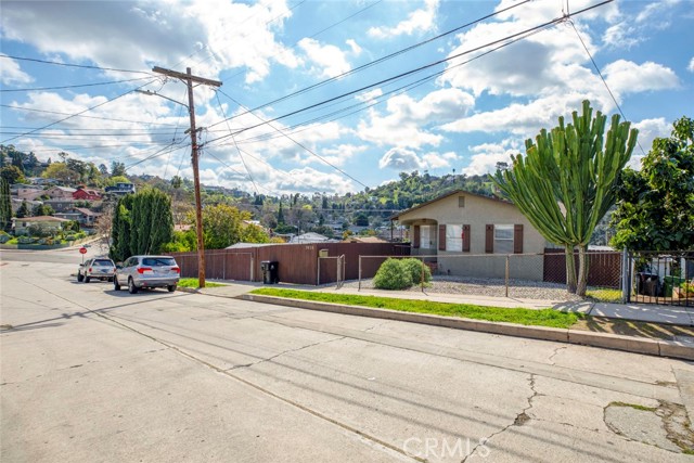 Image 3 for 2038 Wollam St, Los Angeles, CA 90065