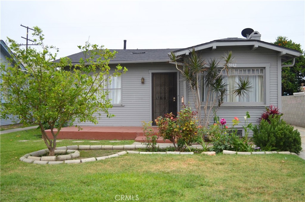 3032 Hill Street