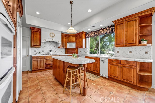 10345 McBroom Street, Sunland CA: https://media.crmls.org/medias/95092db3-7e4d-4966-bb7e-35b8937f2012.jpg
