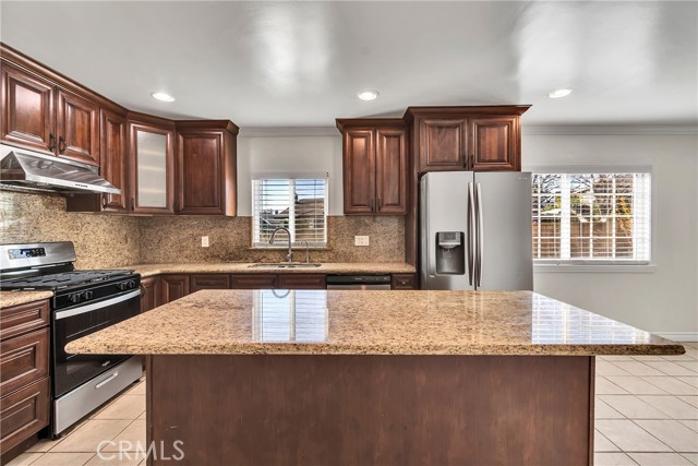 Detail Gallery Image 15 of 36 For 12470 Veronica Ct, Rancho Cucamonga,  CA 91739 - 3 Beds | 2 Baths