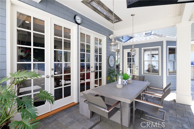 2913 Poinsettia Avenue, Manhattan Beach, California 90266, 5 Bedrooms Bedrooms, ,4 BathroomsBathrooms,Residential,Sold,Poinsettia,SB22091881