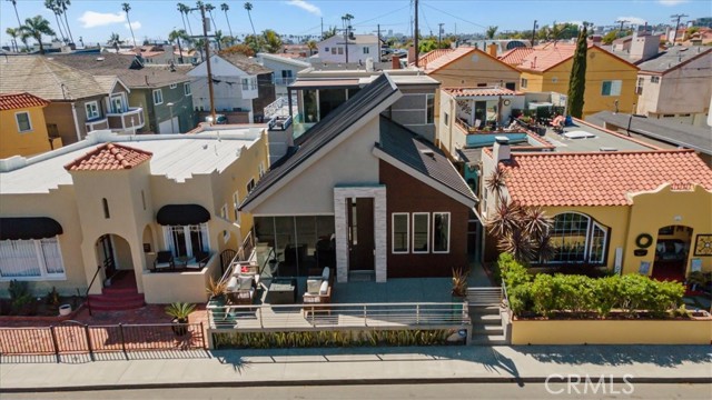 29 W Neapolitan Lane, Long Beach CA: https://media.crmls.org/medias/950a60e1-4ad0-4e4d-9e2e-b87581954e3a.jpg