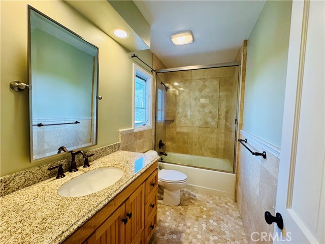 Detail Gallery Image 17 of 25 For 30 Misty Acres Rd, Rolling Hills Estates,  CA 90274 - 7 Beds | 4/1 Baths