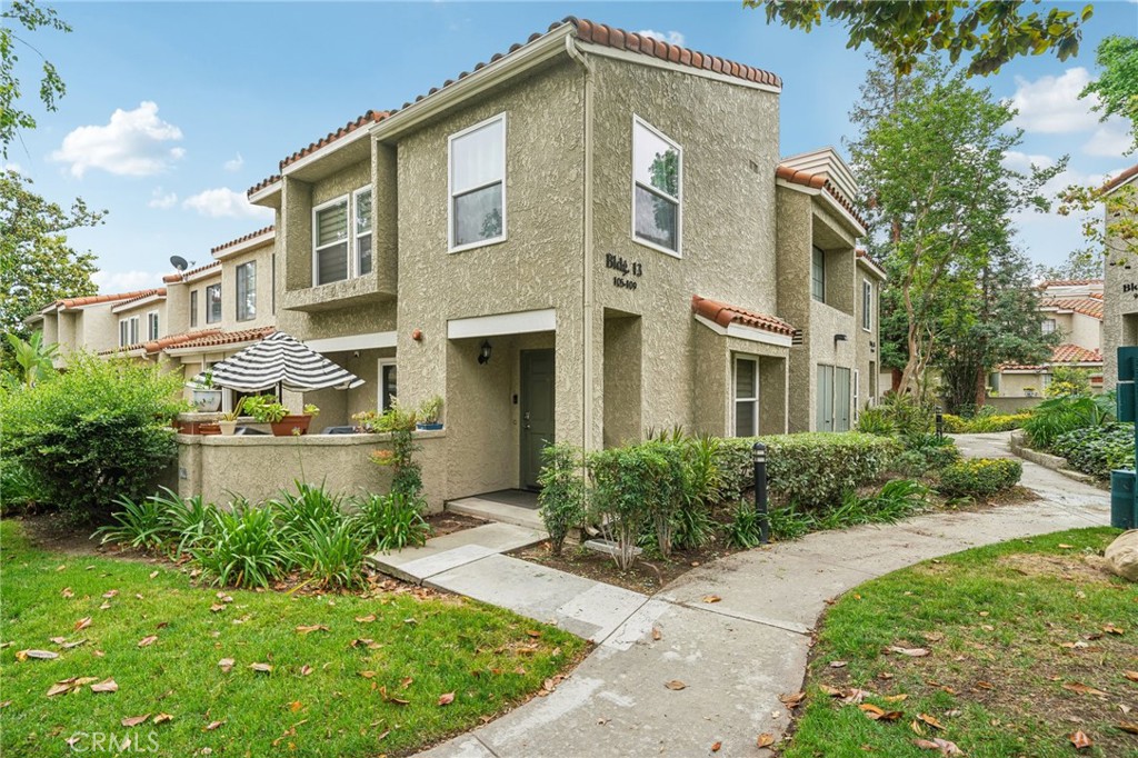 8167 Vineyard Avenue #109