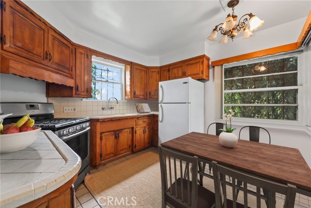 Detail Gallery Image 25 of 25 For 309 via Linda Vista, Redondo Beach,  CA 90277 - 3 Beds | 2 Baths