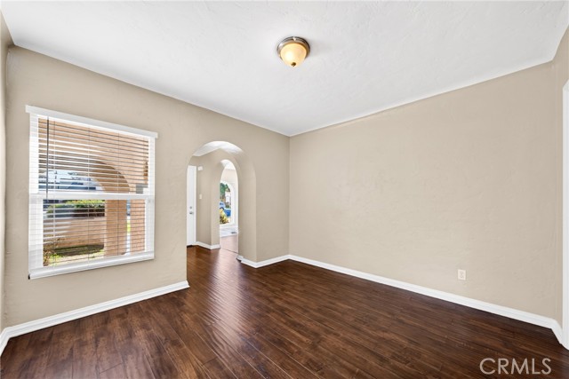 Image 10 of 39 For 3119 76th  