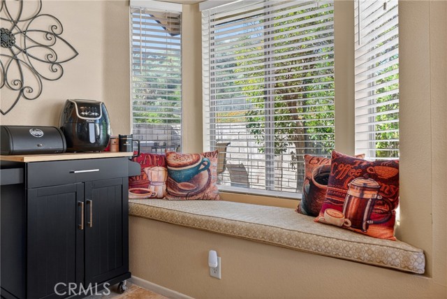 Detail Gallery Image 8 of 21 For 22921 Banyan #265,  Saugus,  CA 91390 - 3 Beds | 2 Baths