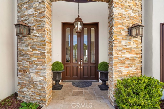 13320 Mulholland Drive, Beverly Hills CA: https://media.crmls.org/medias/950fa2a2-919b-4202-83b2-91ff308f54bc.jpg